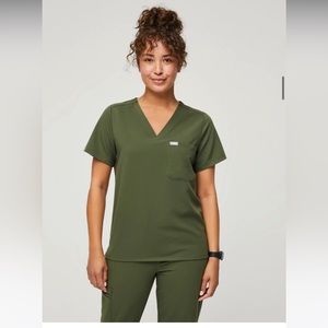FIGS Women’s Olive Green Limited Edition Scrub Set